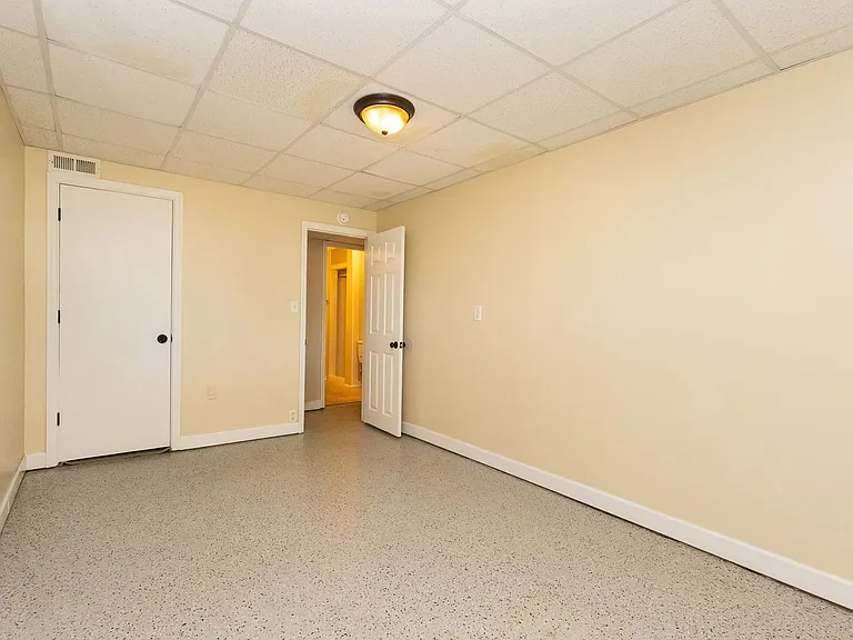 1309 Labrea Dr #B — Photo 12
