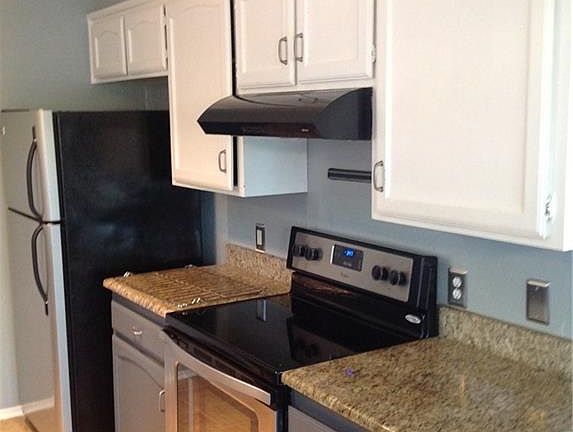 2nd image of 441 Meadowhill Dr
