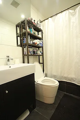 Rented by NAN Enterprise LLC | media 23