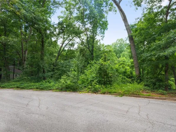 6804 Brookwood Ct Lot 29, Douglasville, GA 30135