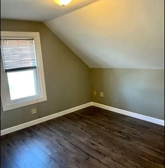 23026 N Main St — Photo 12