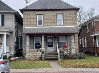 522 S 5th St #B, Goshen, IN 46526