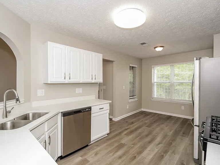 3091 Noah Ct — Photo 9