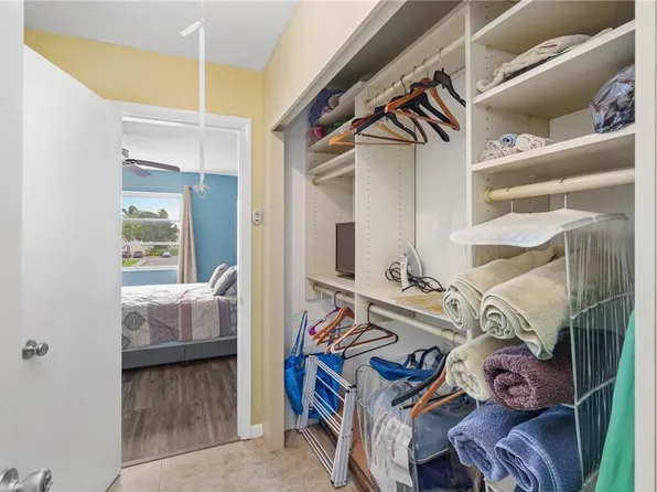 3000 NE 16th Ave, Oakland Park, FL