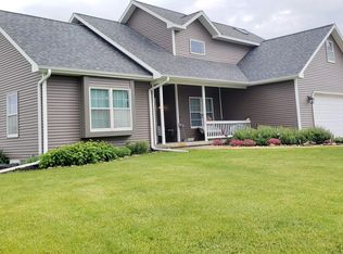 W7566 State Line Rd, Sharon, WI 53585