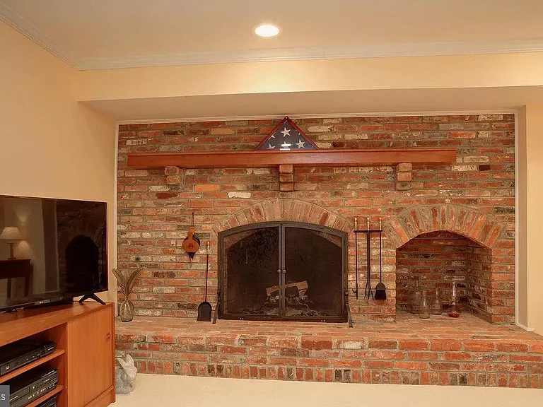 3124 Barnard Ct — Photo 16