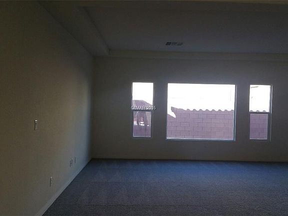 4th image of 5900 Crown Palms Ave #0