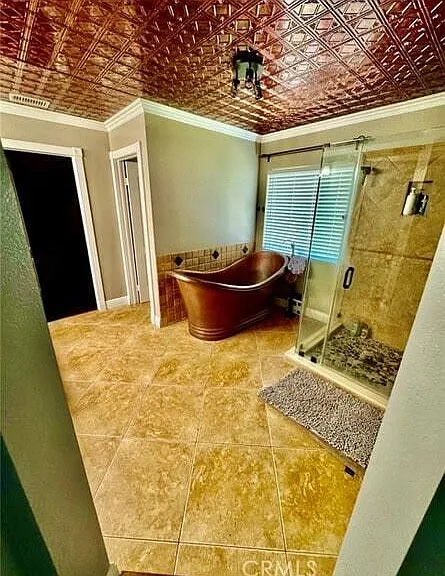 7540 Hinton Ct — Photo 2