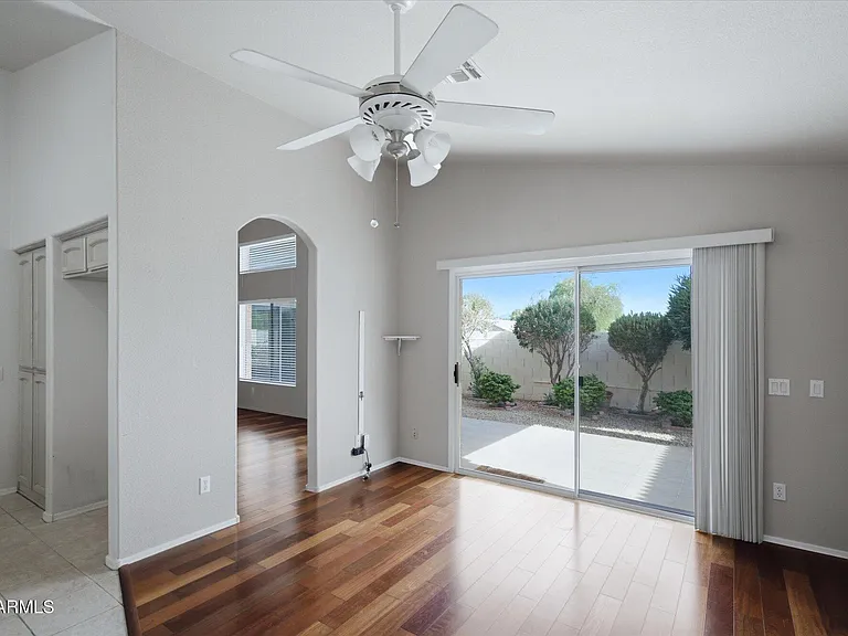 15251 W Verde Ln — Photo 12
