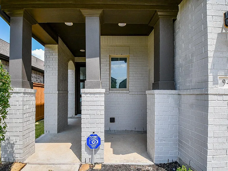 943 Malibu Shore Ln — Photo 4