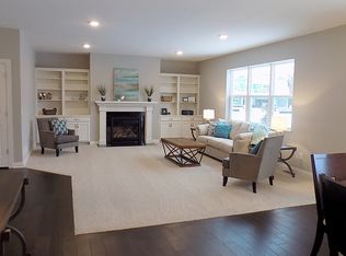 6080 Comstock Ln N, Plymouth, MN 55446