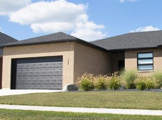 157 Blue Jay Cres, Kingsville, ON N9Y 0E1