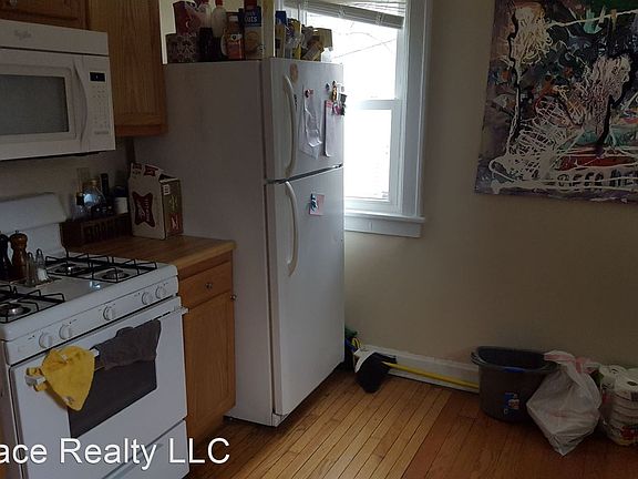 3rd image of 2440 Adams Ave