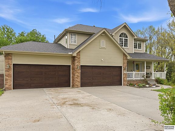 2nd image of 14700 42nd St