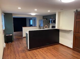404 Victoria Dr, Columbia, MO 65201