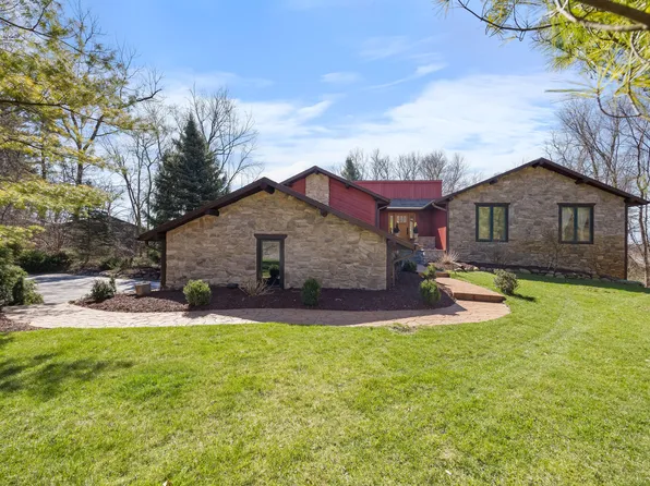 14287 Island Lake Rd, Chelsea, MI 48118