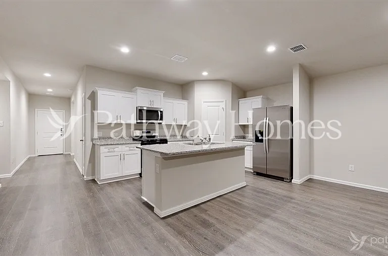 1609 Vandemere Ct — Photo 5
