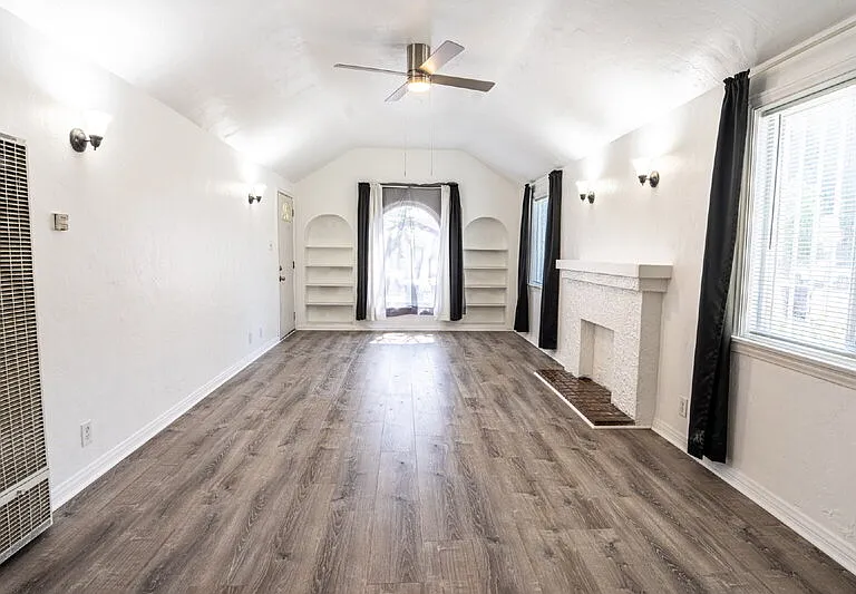 6765 Lemon Ave — Photo 8