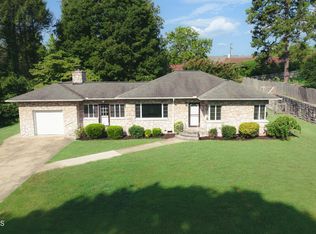 105 Grata Rd, Knoxville, TN 37914