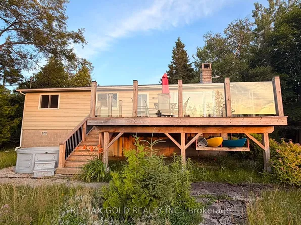 54 Zorra Dr, Northern Bruce Peninsula, ON N0H 2R0