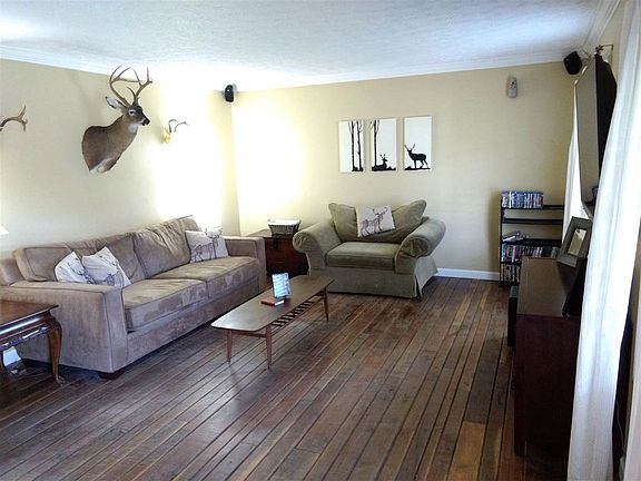 4th image of 2117 Deerfield Cir