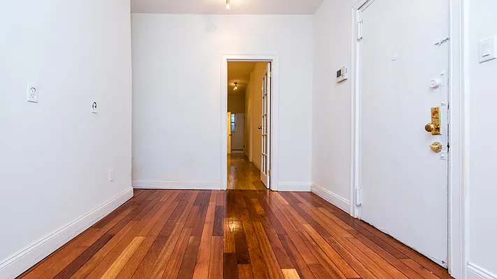 Rented by Terra Magia Inc | media 67