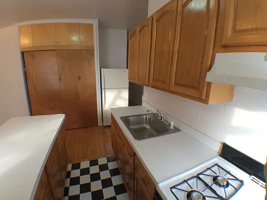 Rented by Kamgirsons & Company, Inc. | media 18