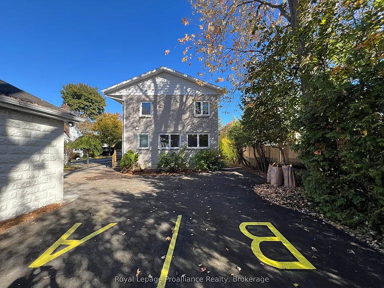 220 Foster Ave #B — Photo 17