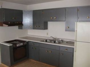 919 18th St S APT 6, Moorhead, MN 56560