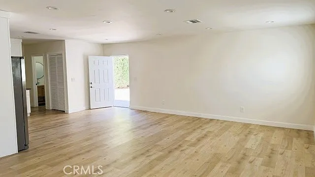 6849 N De Celis Pl — Photo 2