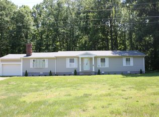 7385 Rogues Rd, Nokesville, VA 20181