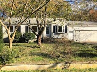 1827 Grimes Rd, Petersburg, VA 23805