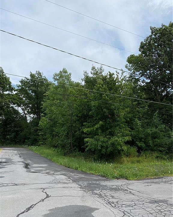 2nd image of 2393 Wilson Ave