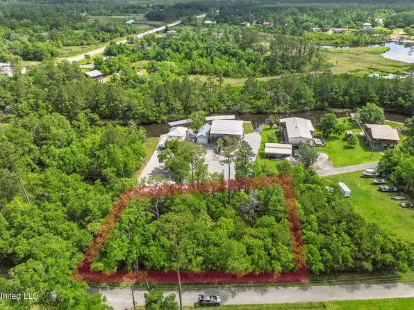 0 Tahiti Rd, Pearlington, MS 39572