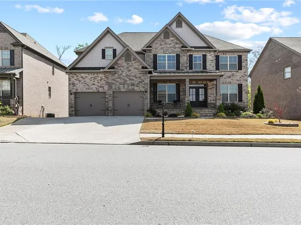 4466 Woodland Bank Blvd, Buford, GA 30518