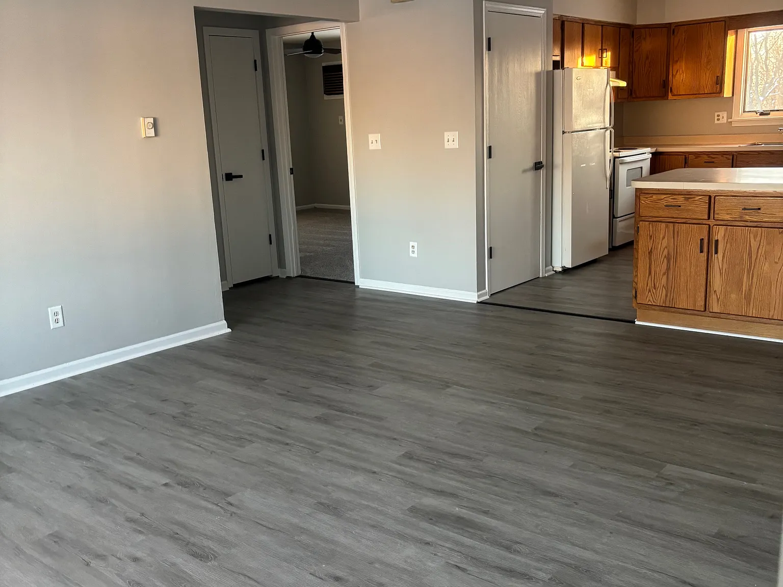 2 bed, 800 sqft, $1,400 — Photo 2