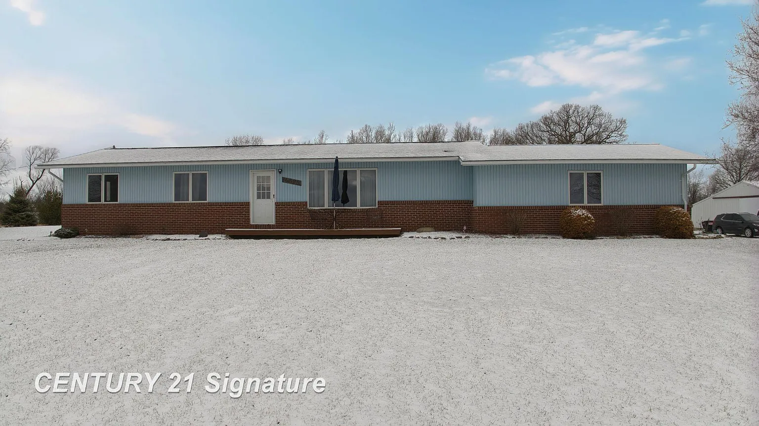 4625 Hibbard Rd photo 1