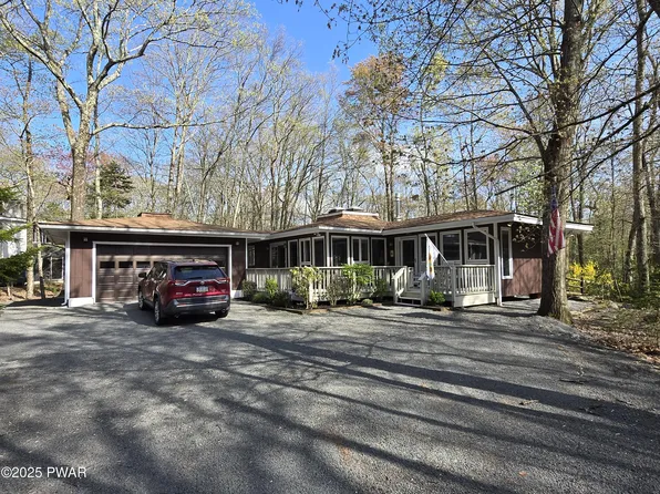 603 Forest Dr, Hawley, PA 18428