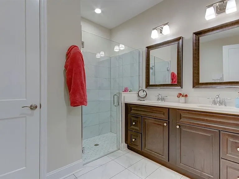 426 Birdsong Ln — Photo 16