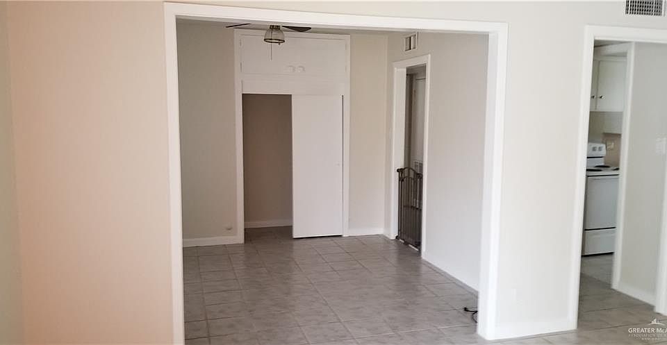 2nd image of 2101 N 17th St