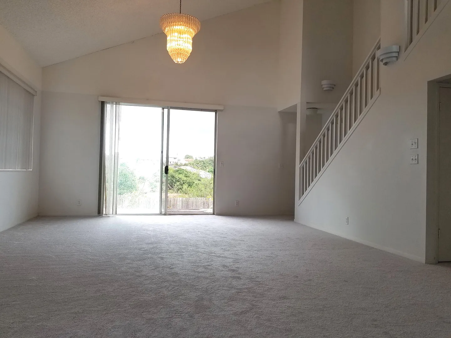 4 bed, 1680 sqft, $3,300 — Photo 3