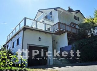 1327 Jacobsen Blvd UNIT B, Bremerton, WA 98310