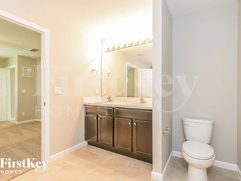 1950 SW Sylvester Ln — Photo 9
