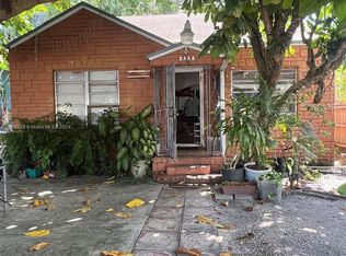 2604 SW 9th St, Miami, FL 33135
