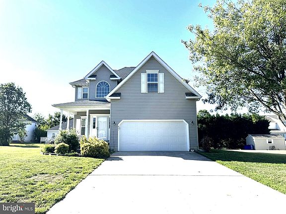 2nd image of 441 Beuvale Ln