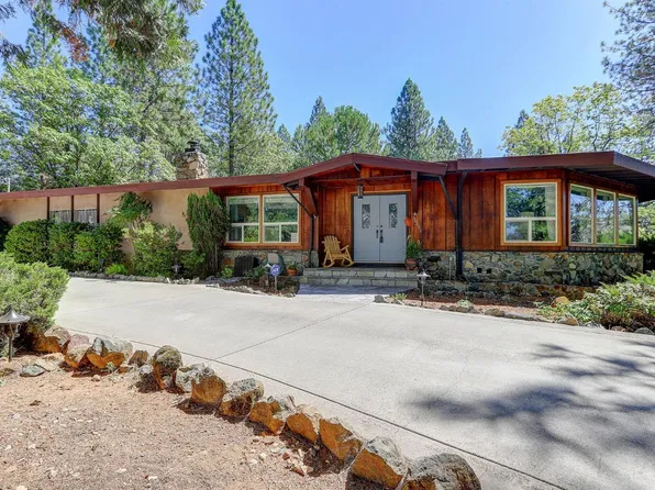 16889 Aileen Way, Grass Valley, CA 95949