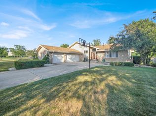 21375 Georgetown Rd, Frankfort, IL 60423