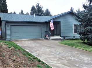 1375 NW Vallejo Dr, Roseburg, OR 97471