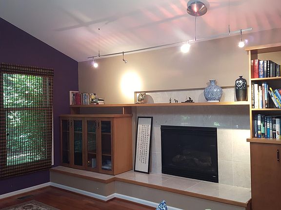 5th image of 4557 Benderton Ct