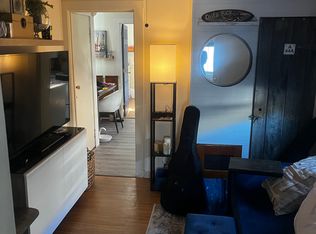 36 Charles St #3, Newport, RI 02840